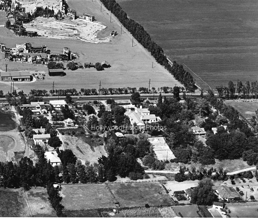 Encino 1953.jpg